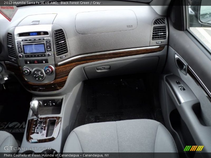 Black Forest Green / Gray 2012 Hyundai Santa Fe SE V6 AWD