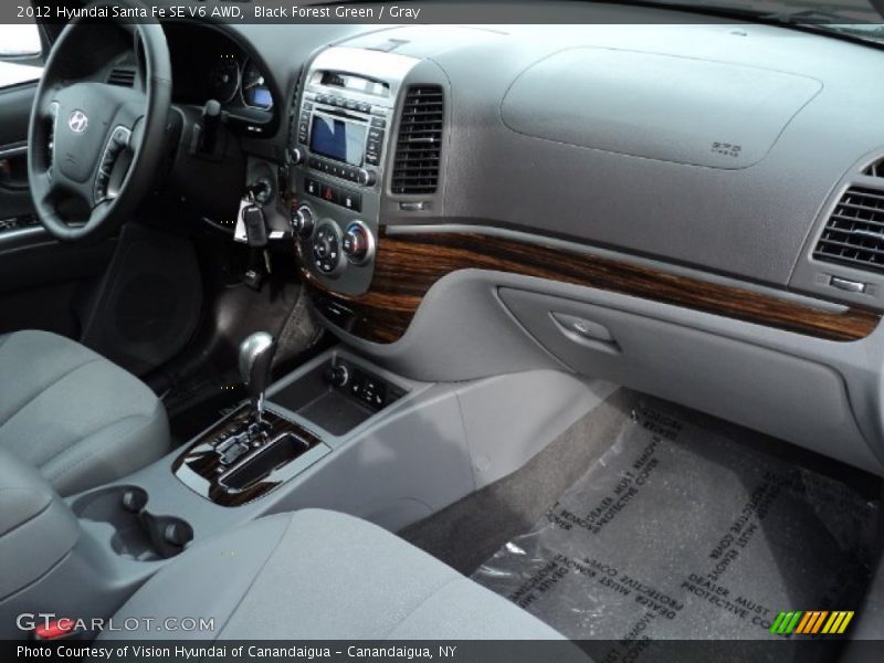 Black Forest Green / Gray 2012 Hyundai Santa Fe SE V6 AWD