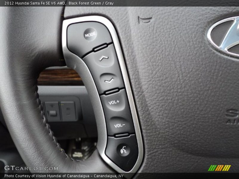 Controls of 2012 Santa Fe SE V6 AWD