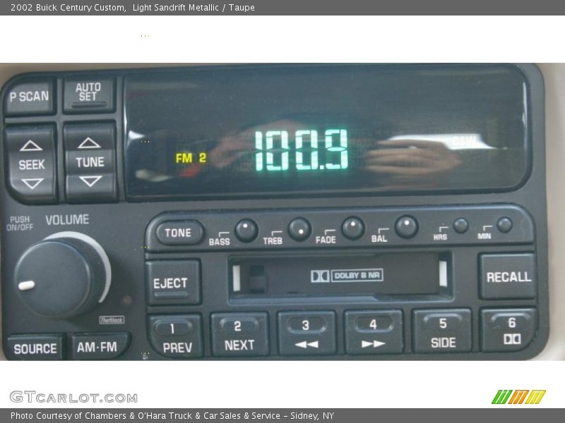 Light Sandrift Metallic / Taupe 2002 Buick Century Custom