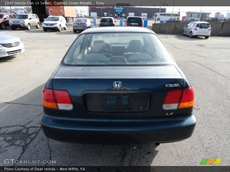 Cypress Green Metallic / Gray 1997 Honda Civic LX Sedan