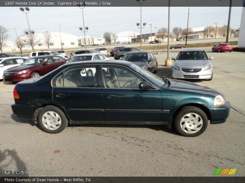 Cypress Green Metallic / Gray 1997 Honda Civic LX Sedan
