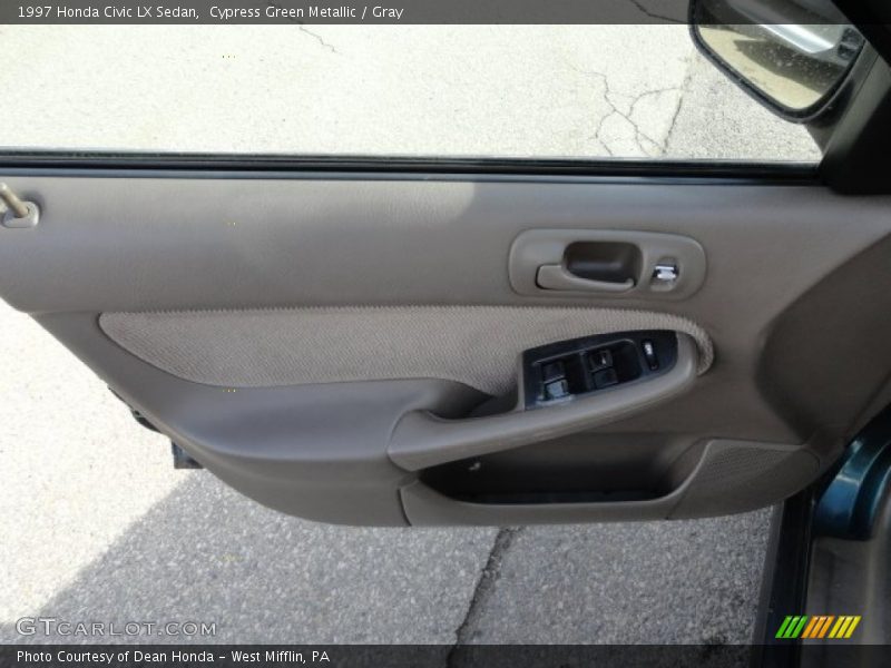 Cypress Green Metallic / Gray 1997 Honda Civic LX Sedan