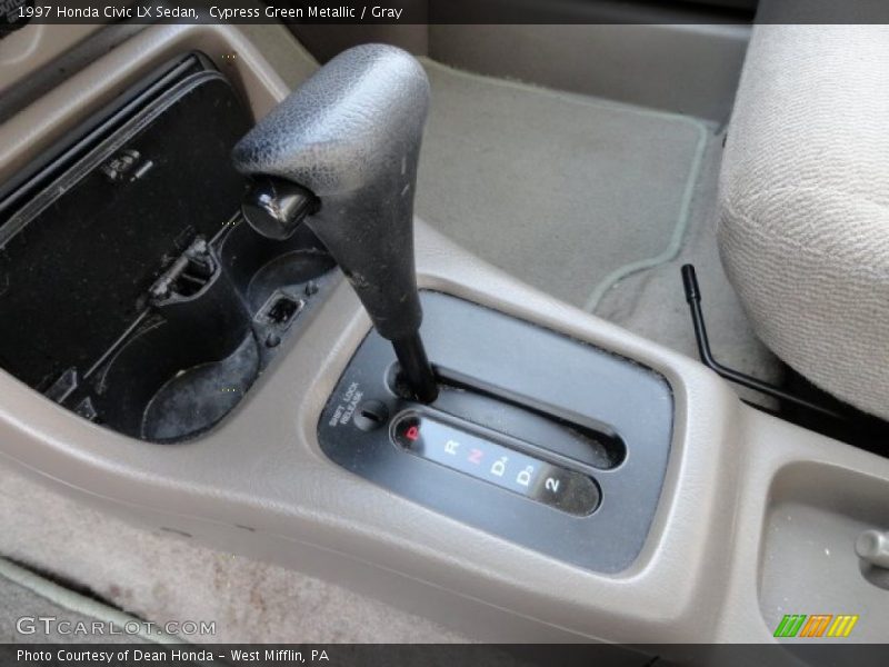 Cypress Green Metallic / Gray 1997 Honda Civic LX Sedan