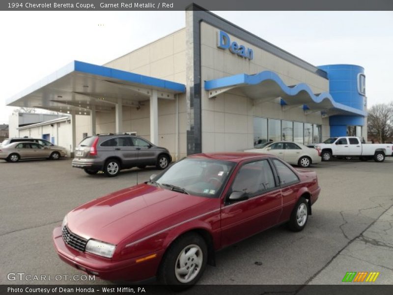 Garnet Red Metallic / Red 1994 Chevrolet Beretta Coupe