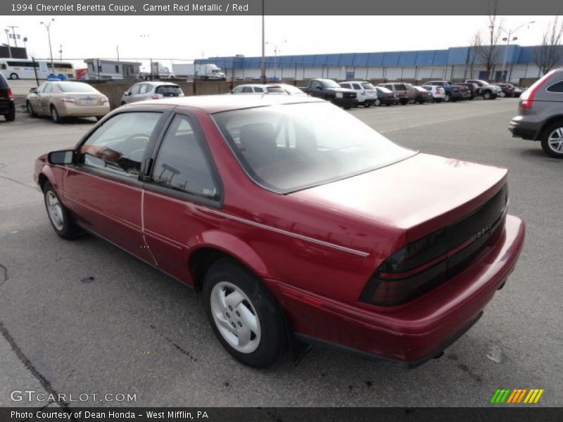 Garnet Red Metallic / Red 1994 Chevrolet Beretta Coupe