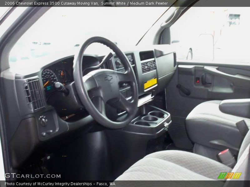 Summit White / Medium Dark Pewter 2006 Chevrolet Express 3500 Cutaway Moving Van