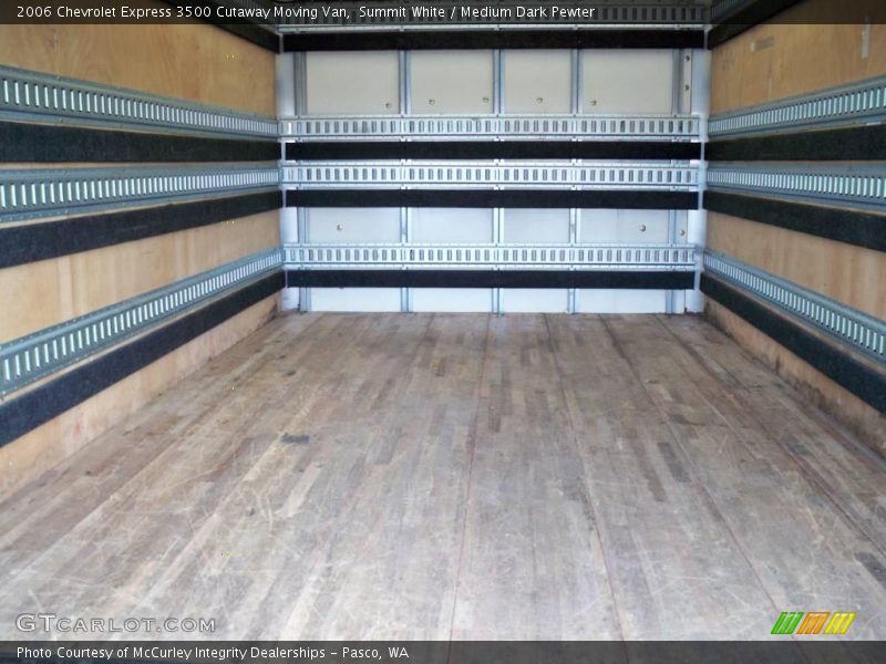 Summit White / Medium Dark Pewter 2006 Chevrolet Express 3500 Cutaway Moving Van