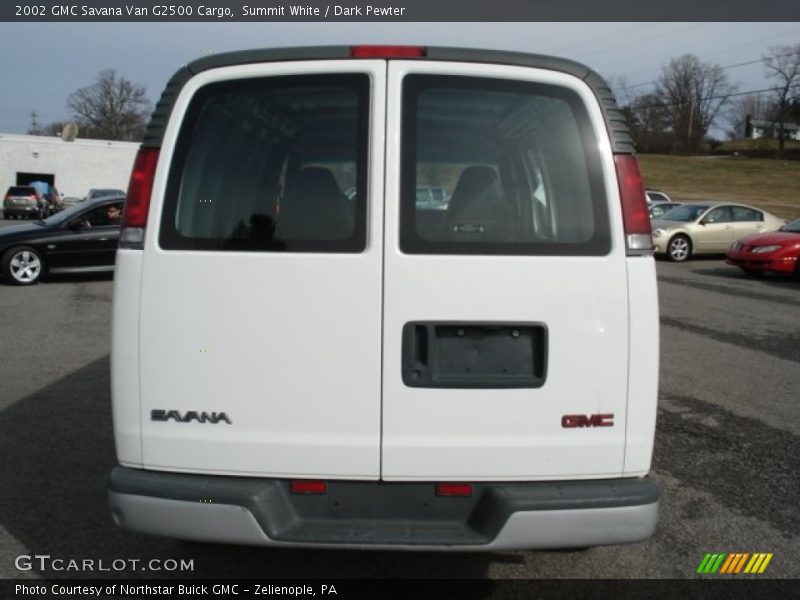 Summit White / Dark Pewter 2002 GMC Savana Van G2500 Cargo