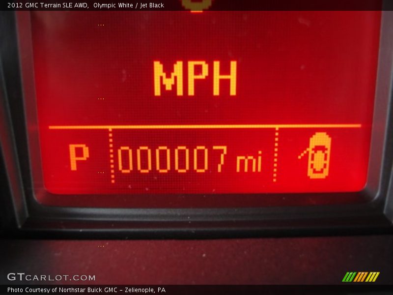 Olympic White / Jet Black 2012 GMC Terrain SLE AWD