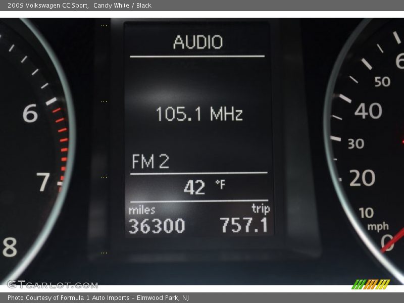 Candy White / Black 2009 Volkswagen CC Sport