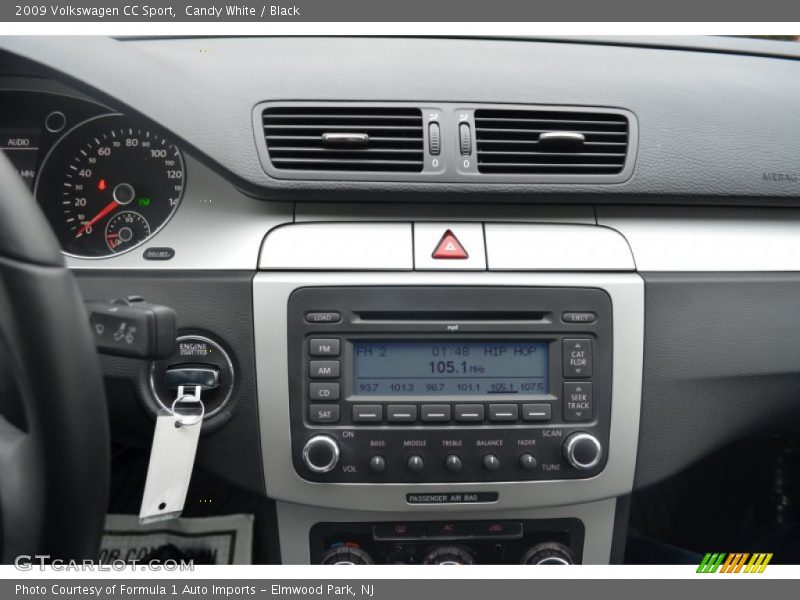 Candy White / Black 2009 Volkswagen CC Sport