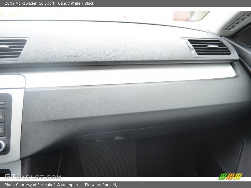Candy White / Black 2009 Volkswagen CC Sport