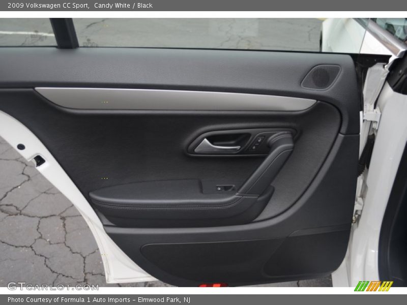 Candy White / Black 2009 Volkswagen CC Sport