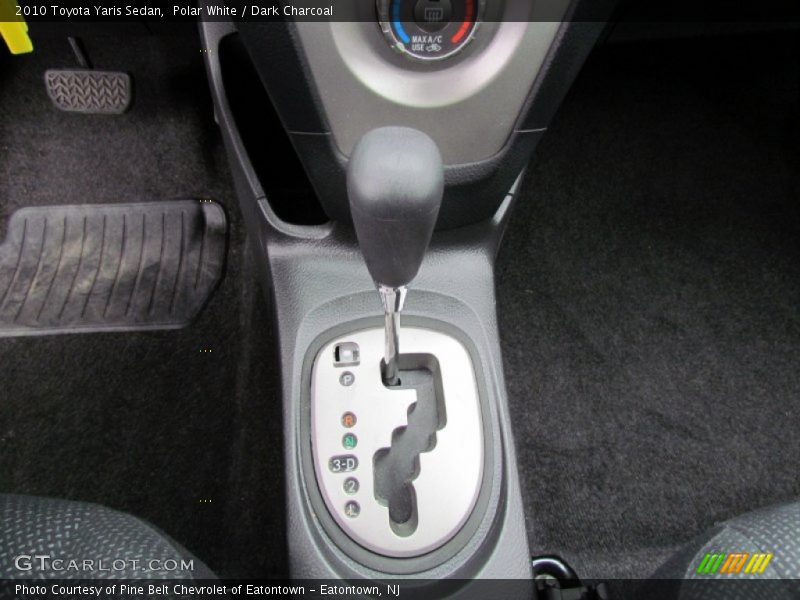 Polar White / Dark Charcoal 2010 Toyota Yaris Sedan