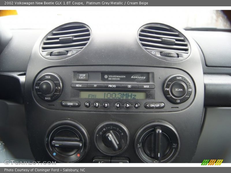 Platinum Grey Metallic / Cream Beige 2002 Volkswagen New Beetle GLX 1.8T Coupe