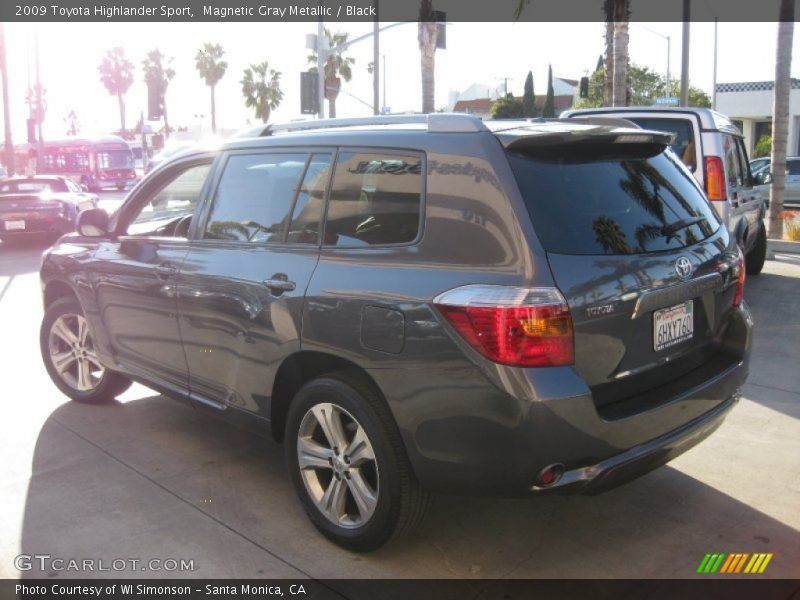 Magnetic Gray Metallic / Black 2009 Toyota Highlander Sport