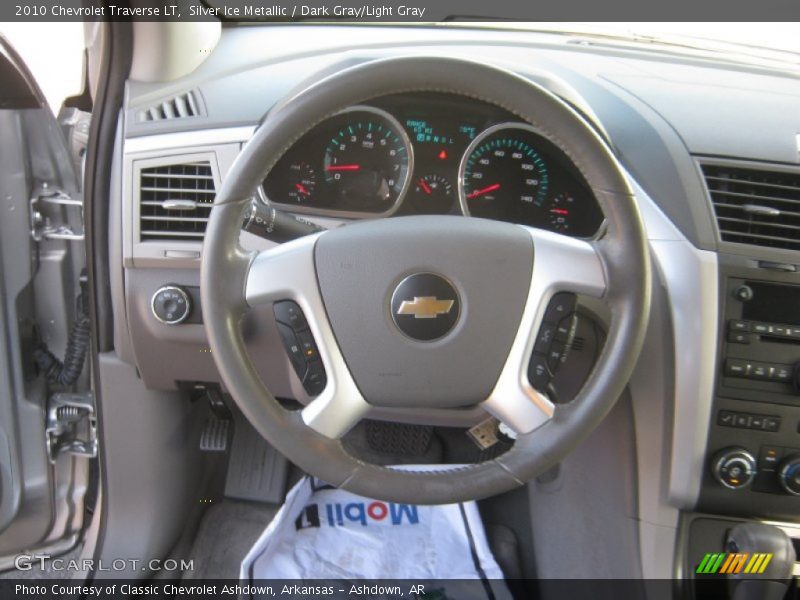 Silver Ice Metallic / Dark Gray/Light Gray 2010 Chevrolet Traverse LT