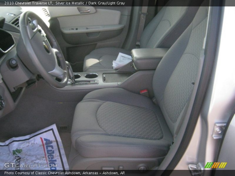 Silver Ice Metallic / Dark Gray/Light Gray 2010 Chevrolet Traverse LT