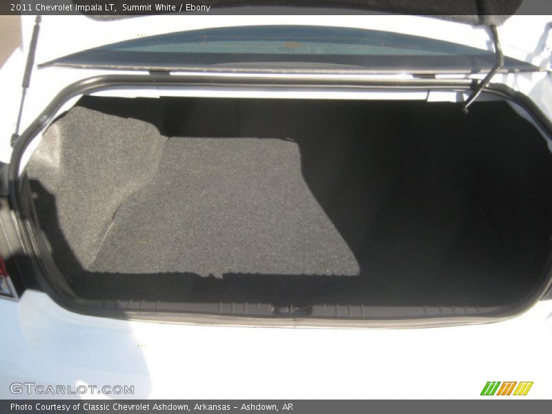 Summit White / Ebony 2011 Chevrolet Impala LT