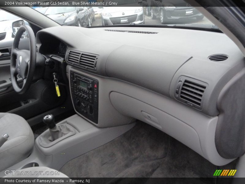 Blue Silver Metallic / Grey 2004 Volkswagen Passat GLS Sedan