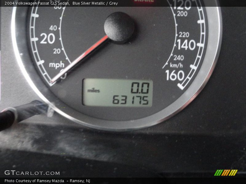 Blue Silver Metallic / Grey 2004 Volkswagen Passat GLS Sedan