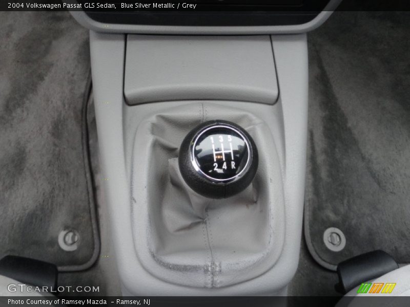 Blue Silver Metallic / Grey 2004 Volkswagen Passat GLS Sedan