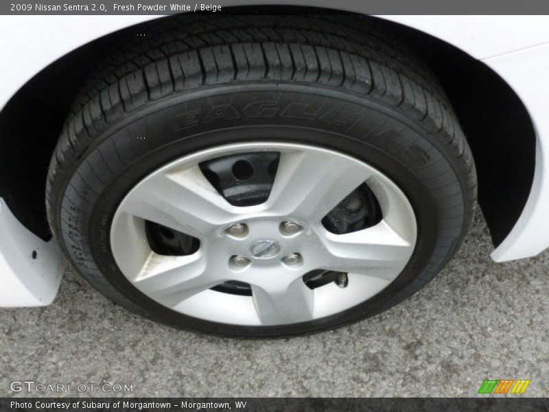 Fresh Powder White / Beige 2009 Nissan Sentra 2.0
