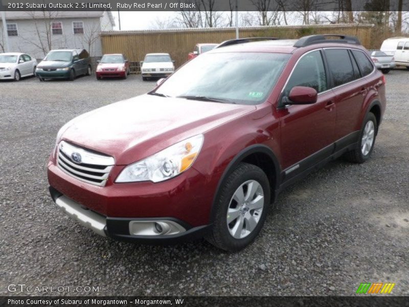 Front 3/4 View of 2012 Outback 2.5i Limited