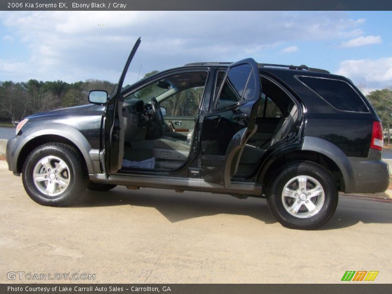 Ebony Black / Gray 2006 Kia Sorento EX