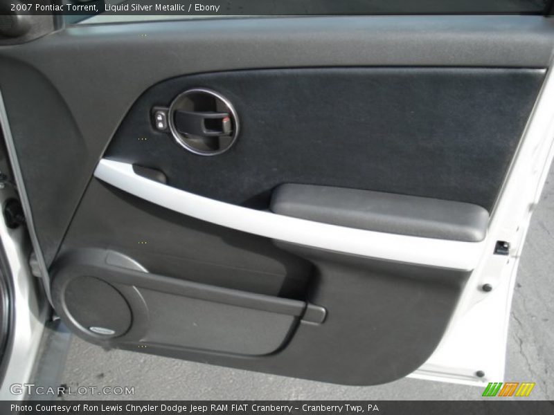 Liquid Silver Metallic / Ebony 2007 Pontiac Torrent