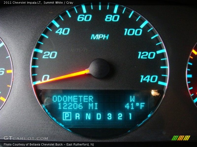 Summit White / Gray 2011 Chevrolet Impala LT