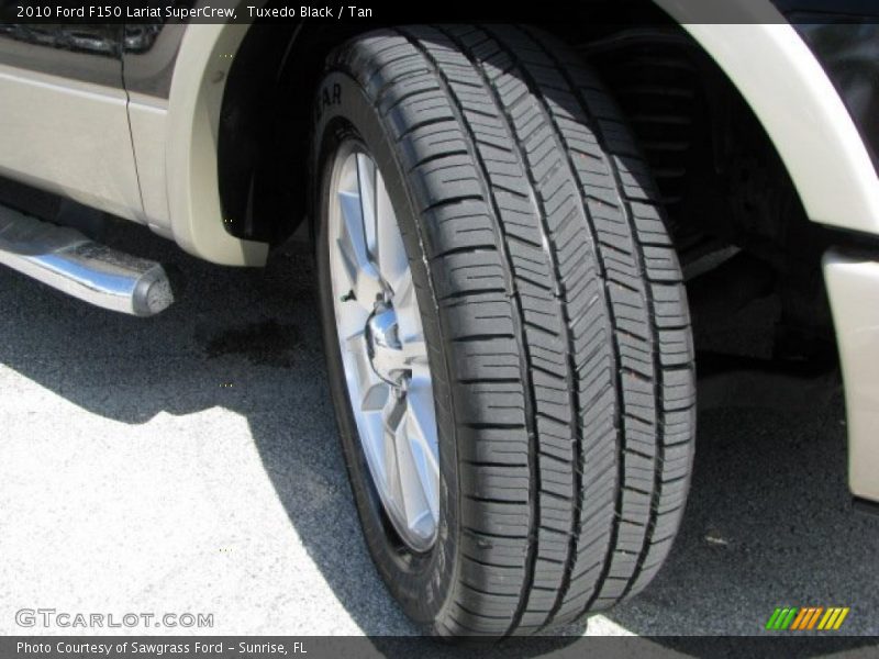 Tuxedo Black / Tan 2010 Ford F150 Lariat SuperCrew