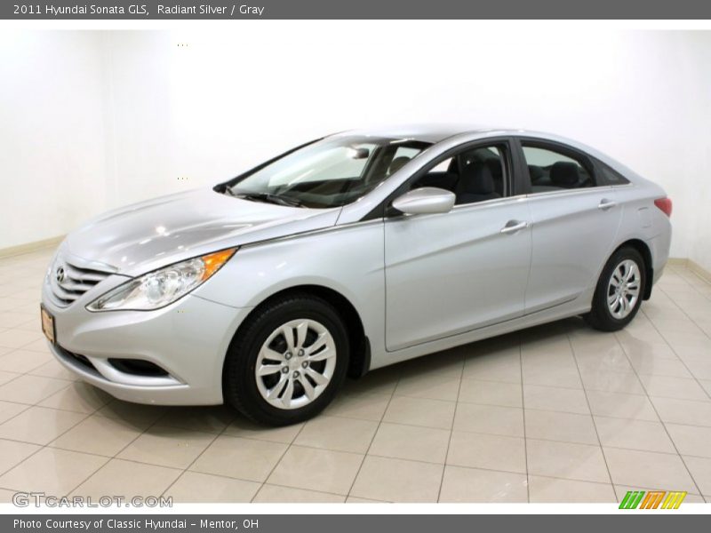 Radiant Silver / Gray 2011 Hyundai Sonata GLS