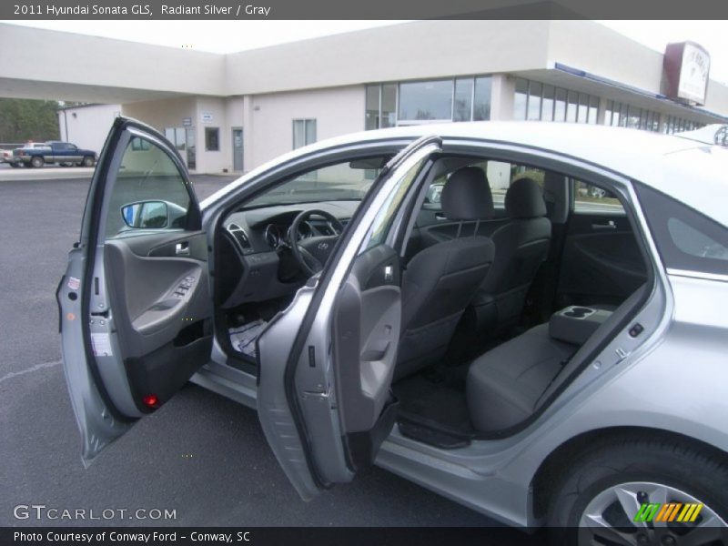 Radiant Silver / Gray 2011 Hyundai Sonata GLS