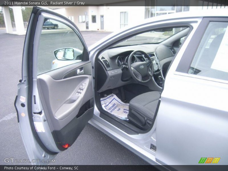 Radiant Silver / Gray 2011 Hyundai Sonata GLS