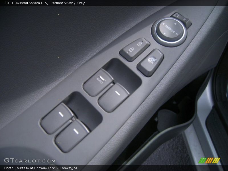 Radiant Silver / Gray 2011 Hyundai Sonata GLS