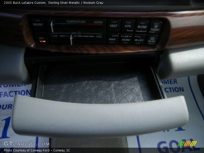 Sterling Silver Metallic / Medium Gray 2003 Buick LeSabre Custom