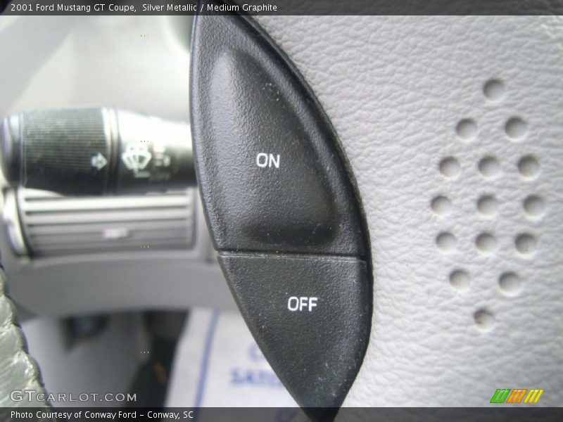 Silver Metallic / Medium Graphite 2001 Ford Mustang GT Coupe