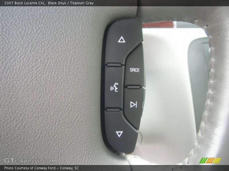 Black Onyx / Titanium Gray 2007 Buick Lucerne CXL