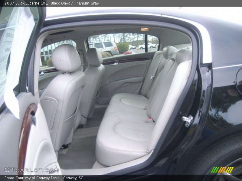Black Onyx / Titanium Gray 2007 Buick Lucerne CXL