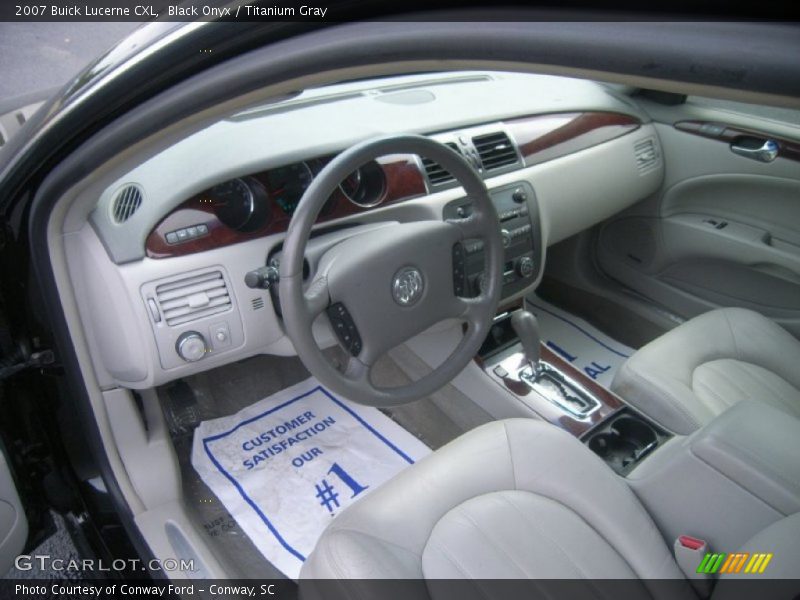 Black Onyx / Titanium Gray 2007 Buick Lucerne CXL