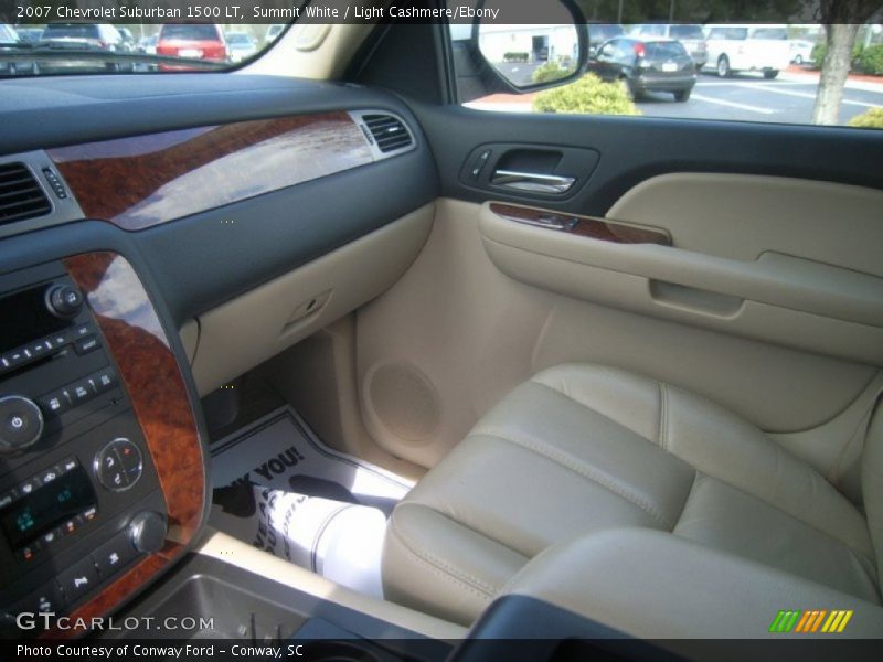 Summit White / Light Cashmere/Ebony 2007 Chevrolet Suburban 1500 LT