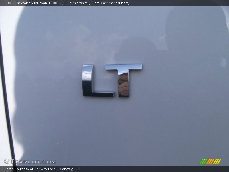 Summit White / Light Cashmere/Ebony 2007 Chevrolet Suburban 1500 LT