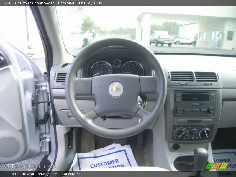 Ultra Silver Metallic / Gray 2005 Chevrolet Cobalt Sedan