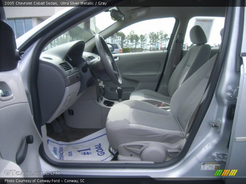 Ultra Silver Metallic / Gray 2005 Chevrolet Cobalt Sedan