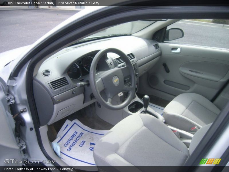 Ultra Silver Metallic / Gray 2005 Chevrolet Cobalt Sedan
