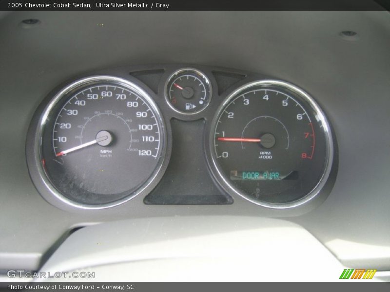 Ultra Silver Metallic / Gray 2005 Chevrolet Cobalt Sedan