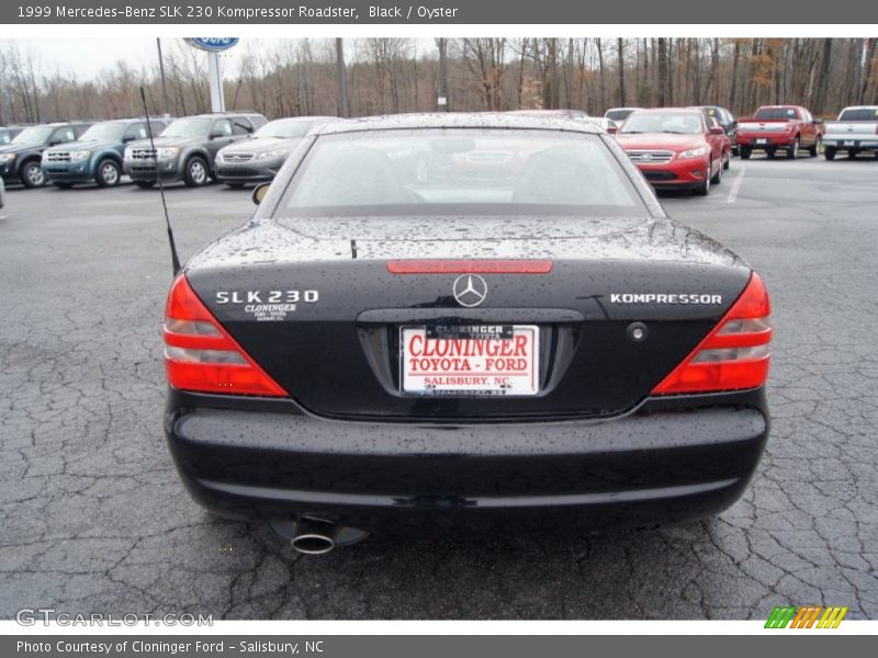 Black / Oyster 1999 Mercedes-Benz SLK 230 Kompressor Roadster