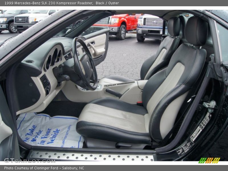 Black / Oyster 1999 Mercedes-Benz SLK 230 Kompressor Roadster
